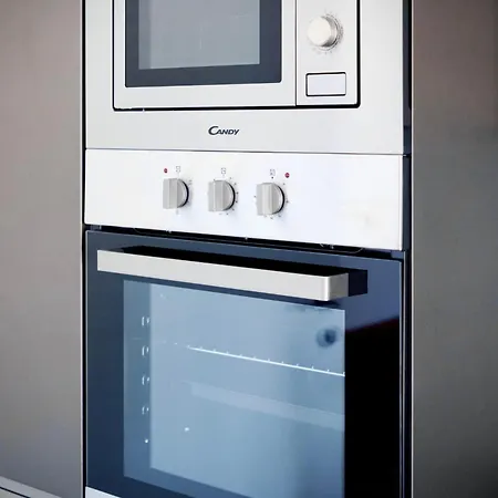 Elegant Apartment-con Free Wi-fi & A/c *